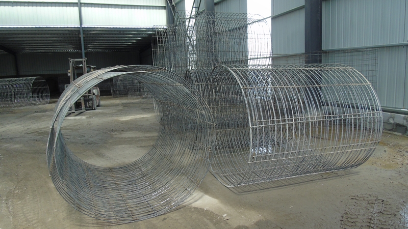 水泥管钢筋笼及水泥管